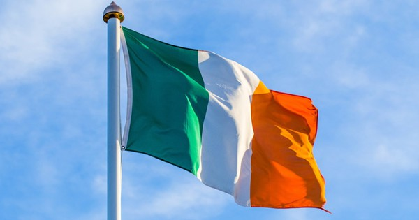 Điện mừng Tổng thống Ireland