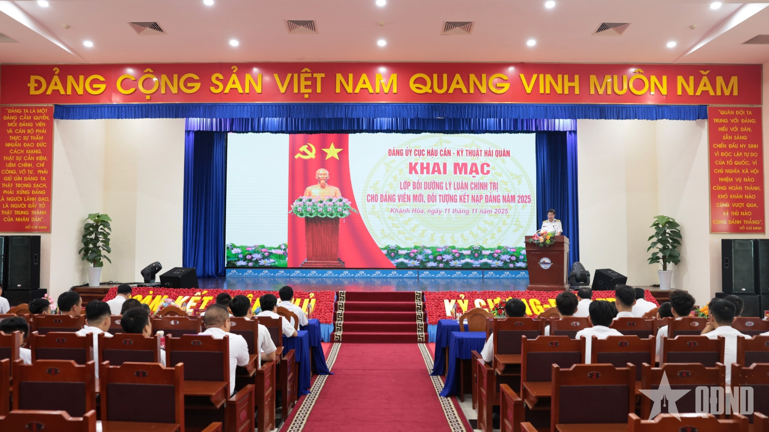 Cục Hậu cần - Kỹ thuật bồi dưỡng lý luận chính trị về Đảng