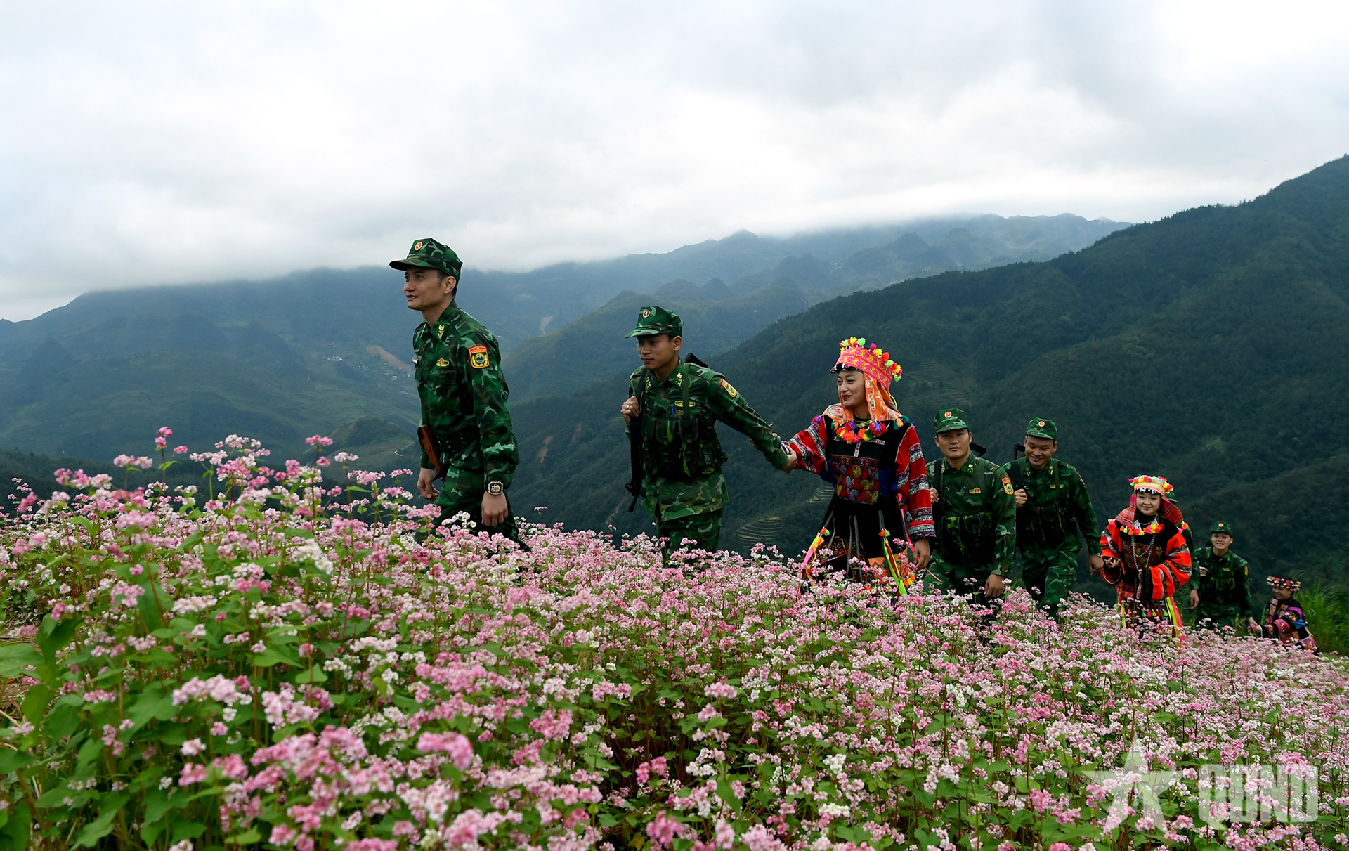 Vững vàng nơi địa đầu Tổ quốc