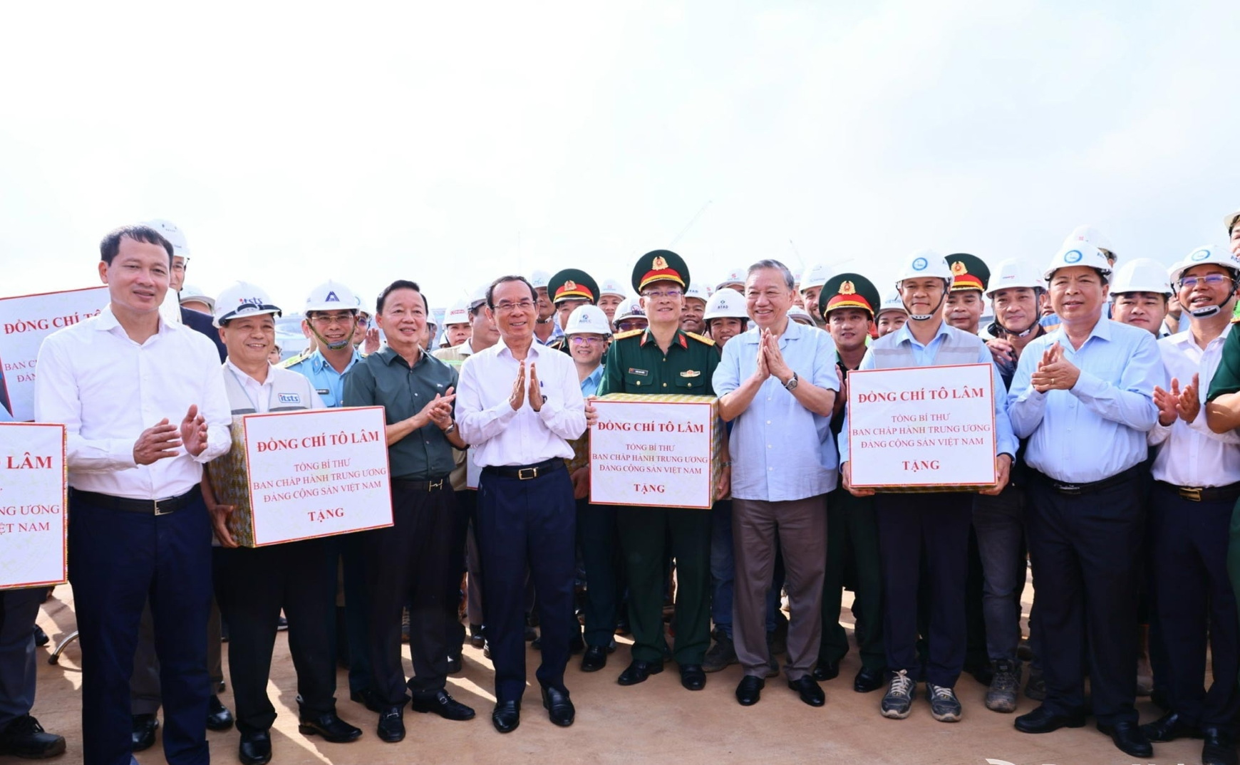 Tổng Bí thư Tô Lâm: Cảng hàng không quốc tế Long Thành phải là hình mẫu mới về hạ tầng hàng không hiện đại, bền vững và thông minh