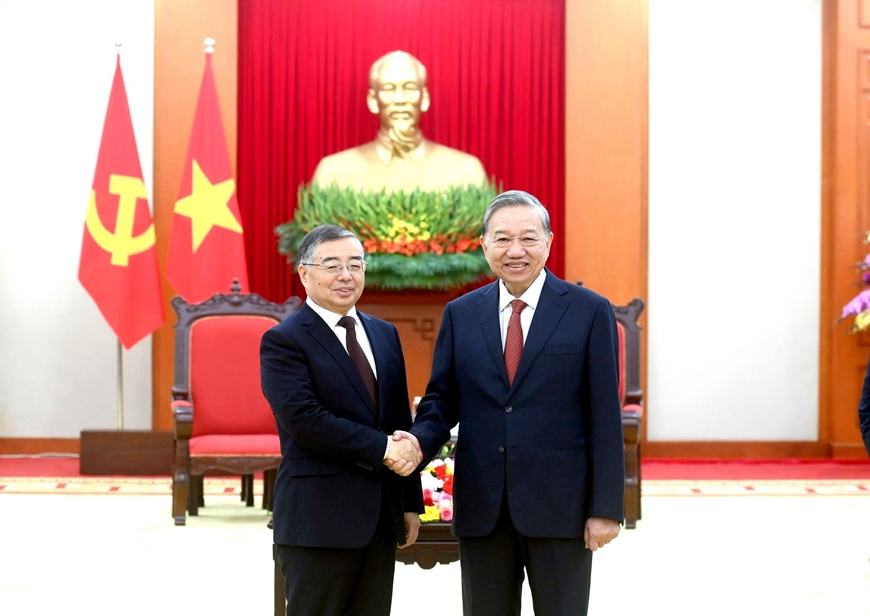 Tổng Bí thư Tô Lâm tiếp Trưởng ban Tuyên truyền Trung ương Đảng Cộng sản Trung Quốc