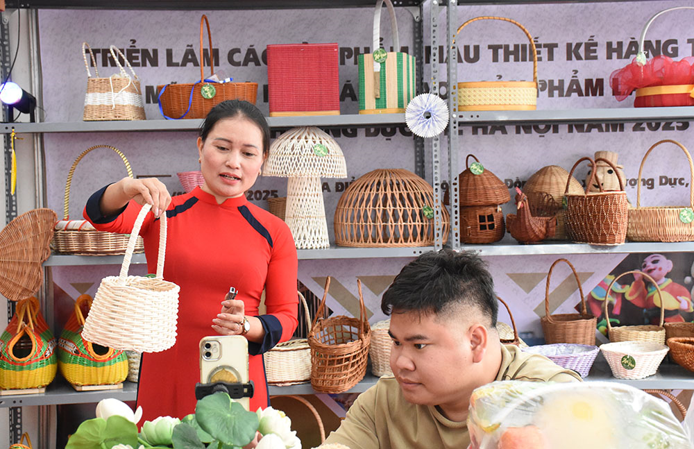 Bài 3: Phát triển Phượng Dực bền vững, hiện đại (Tiếp theo và hết)