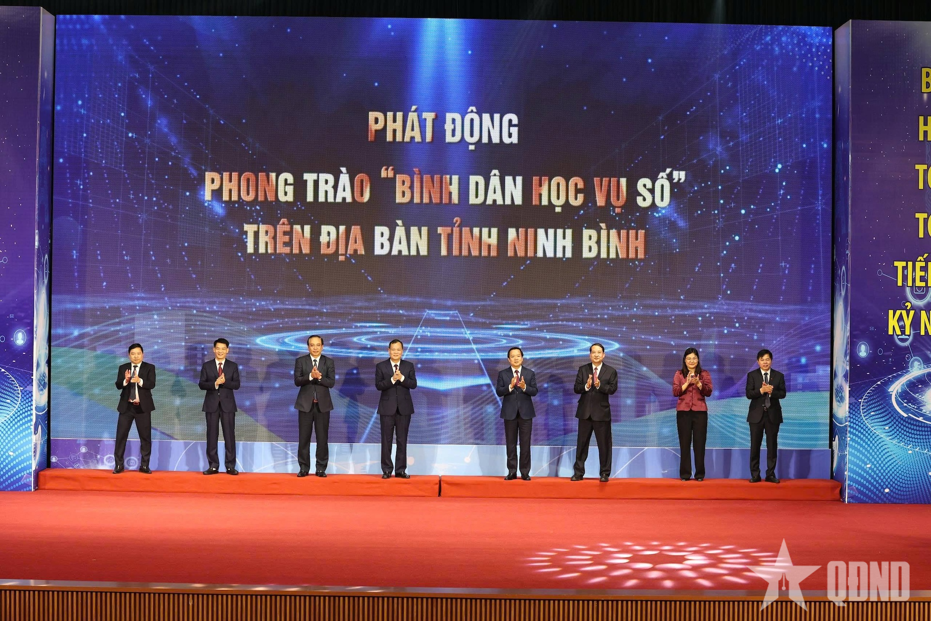 Ninh Bình phát động phong trào “Bình dân học vụ số”