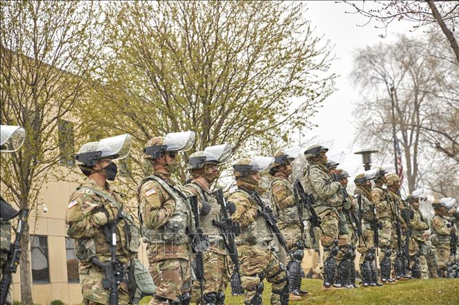 Vệ binh Quốc gia Mỹ bắt đầu rút khỏi Chicago và Portland

