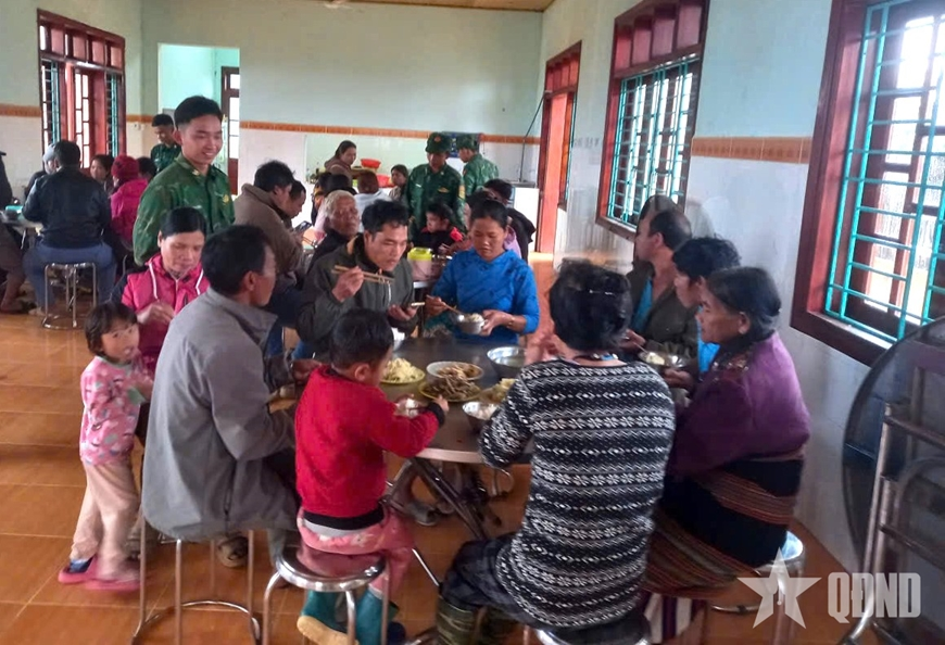 Đồn Biên phòng Ga Ry (Bộ đội Biên phòng TP Đà Nẵng) tổ chức “Bếp ăn 0 đồng”