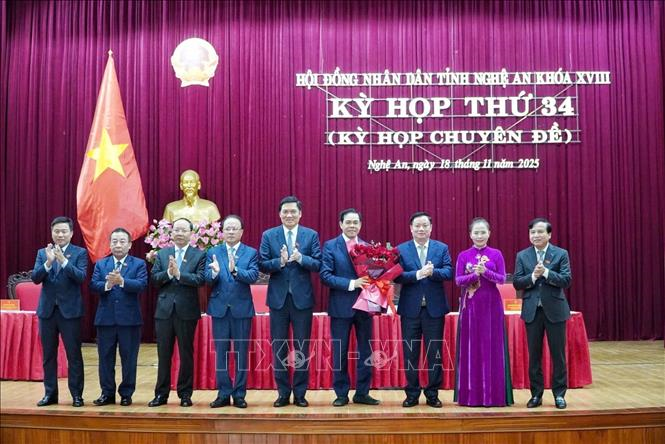 Đồng chí Võ Trọng Hải giữ chức Chủ tịch UBND tỉnh Nghệ An