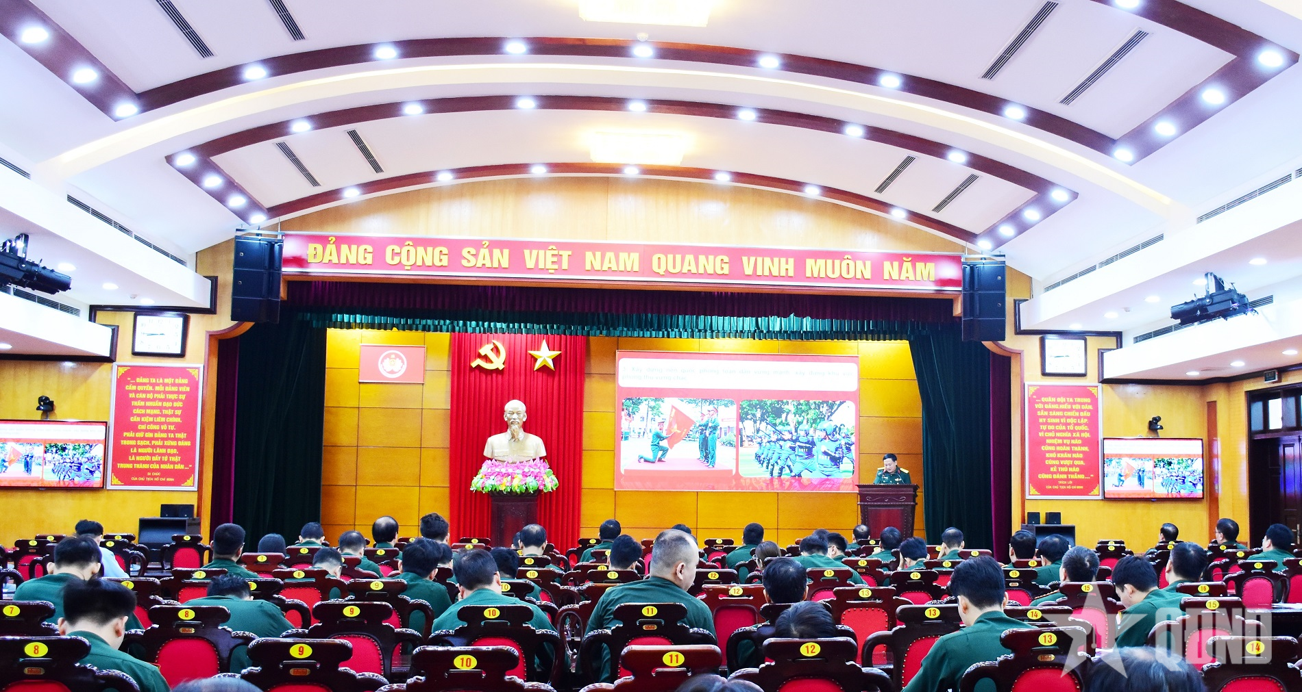 Hội nghị bồi dưỡng báo cáo viên toàn quân tháng 11-2025