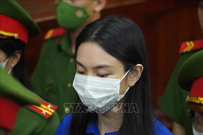 Xét xử Hoa hậu Thùy Tiên, Quang Linh Vlogs trong vụ án 