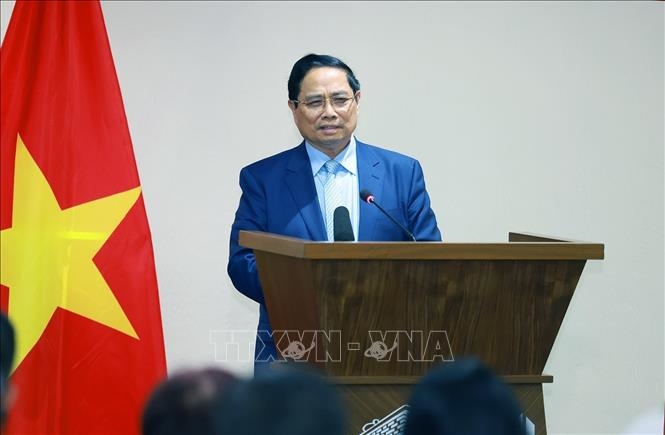 Thủ tướng Phạm Minh Chính và phu nhân gặp mặt cộng đồng người Việt Nam tại Algeria