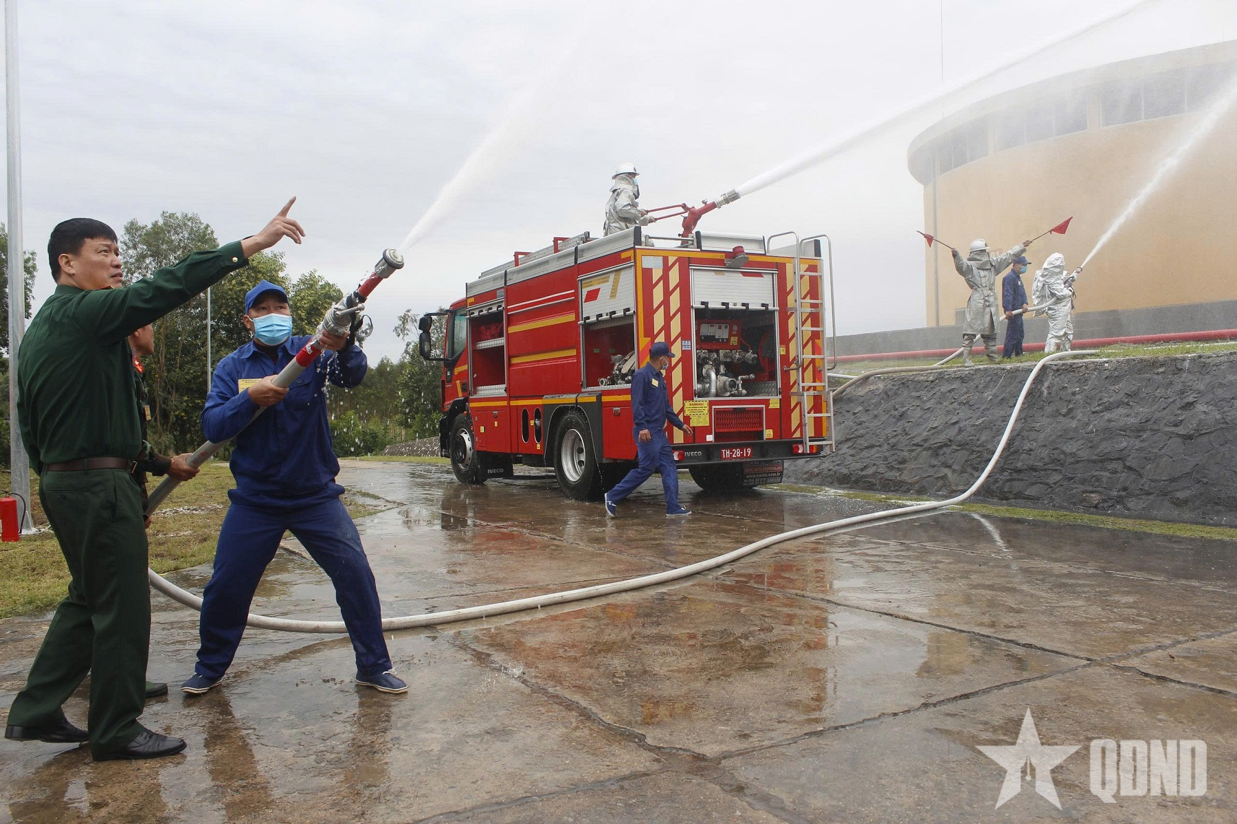 Kho 671 hợp luyện phương án chữa cháy