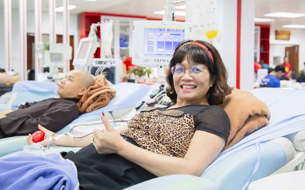 “Hiến máu giúp tôi vững tin trong sự nghiệp trồng người”