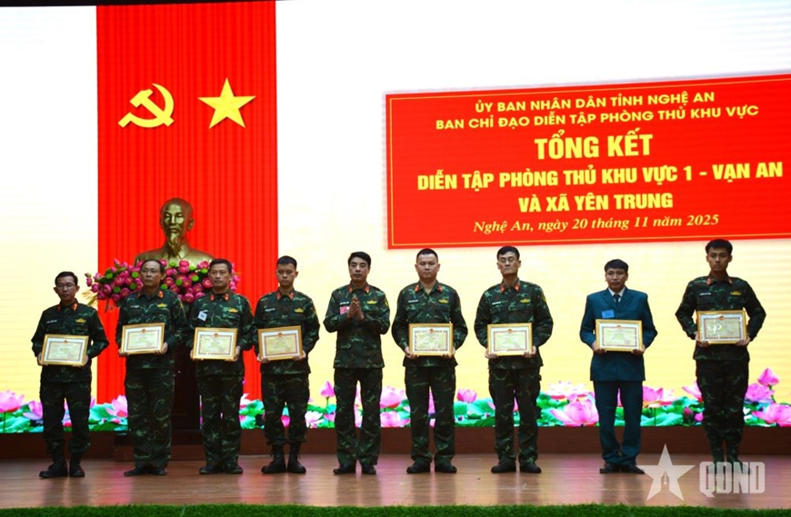 Nghệ An: Tổng kết diễn tập Ban Chỉ huy Phòng thủ khu vực 1 – Vạn An và xã Yên Trung năm 2025
