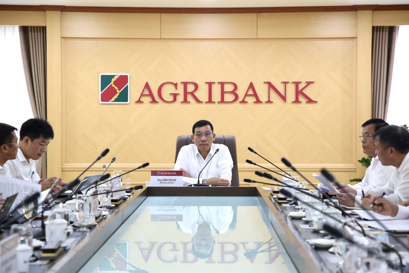 Agribank tăng tốc chặng cuối 2025, kiến tạo xung lực phát triển
