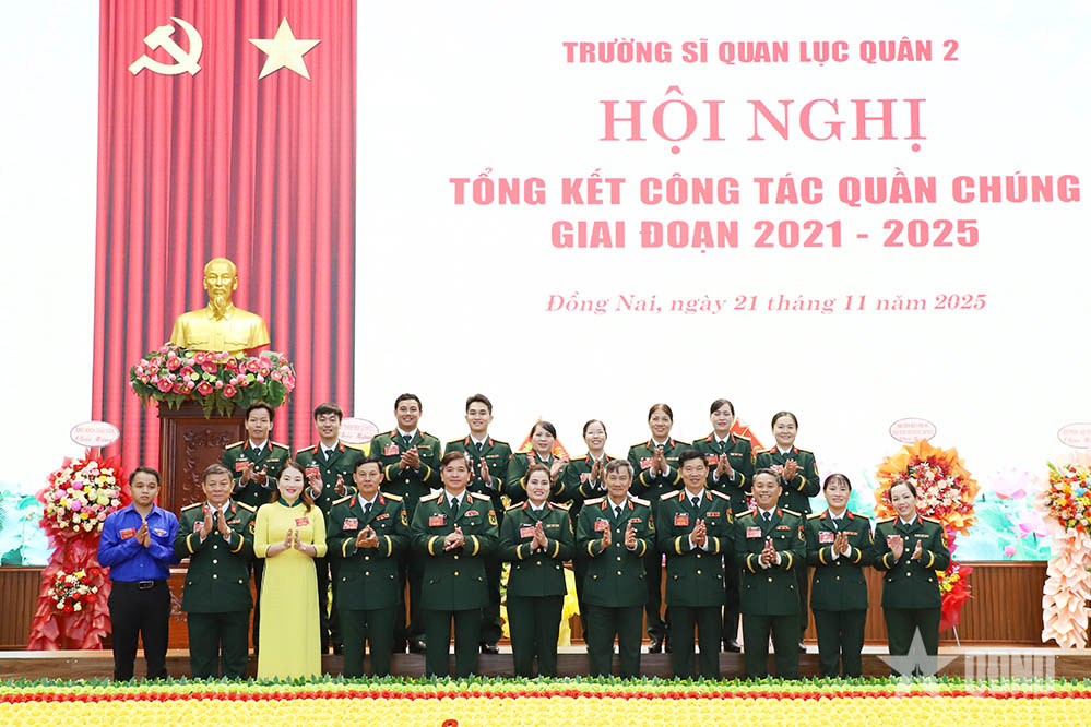 Công tác quần chúng Trường Sĩ quan Lục quân 2 thực hiện hiệu quả nhiều mô hình tiêu biểu