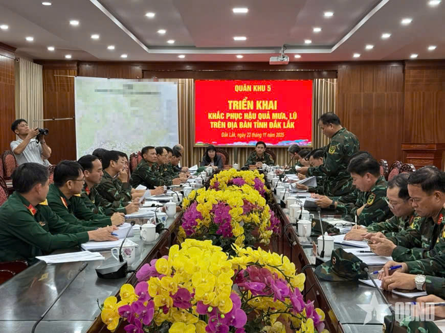 Quân khu 5 triển khai công tác khắc phục hậu quả mưa lũ tại Đắk Lắk 