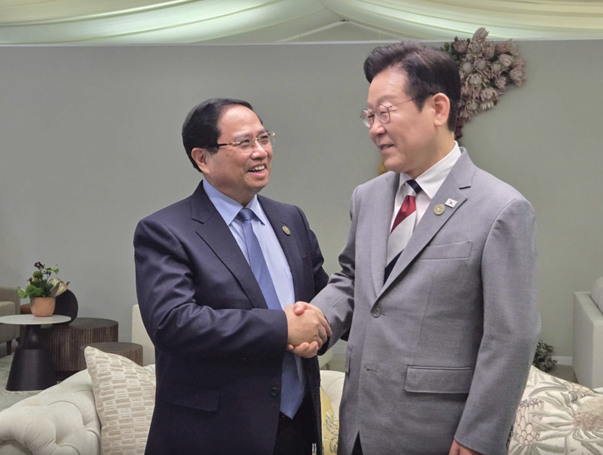 Thủ tướng Phạm Minh Chính gặp song phương lãnh đạo Hàn Quốc, Ấn Độ, Tây Ban Nha, UAE