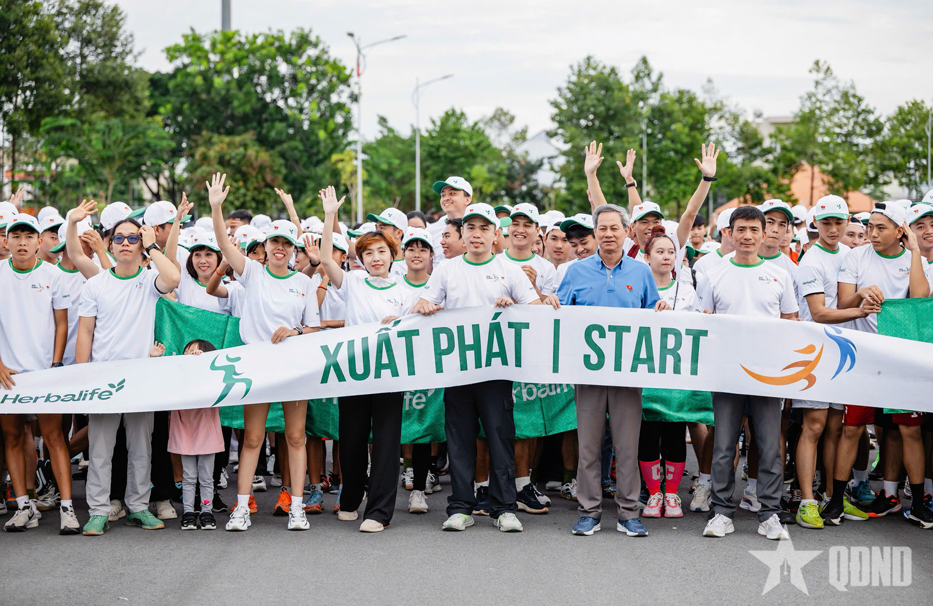 Hơn 1.000 người tham gia Chương trình “Toàn dân tập luyện thể dục thể thao”

