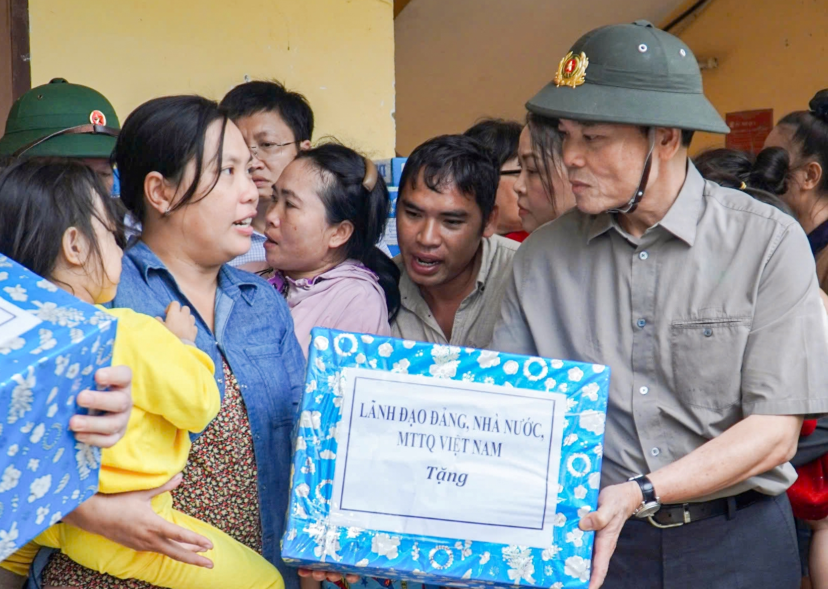 TP Hồ Chí Minh tập trung tổng lực giúp đỡ tỉnh Khánh Hòa khắc phục thiệt hại do mưa lũ