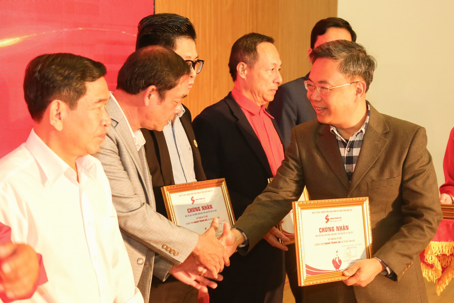 Hành trình Đỏ bảo đảm nguồn máu cho cấp cứu và điều trị người bệnh