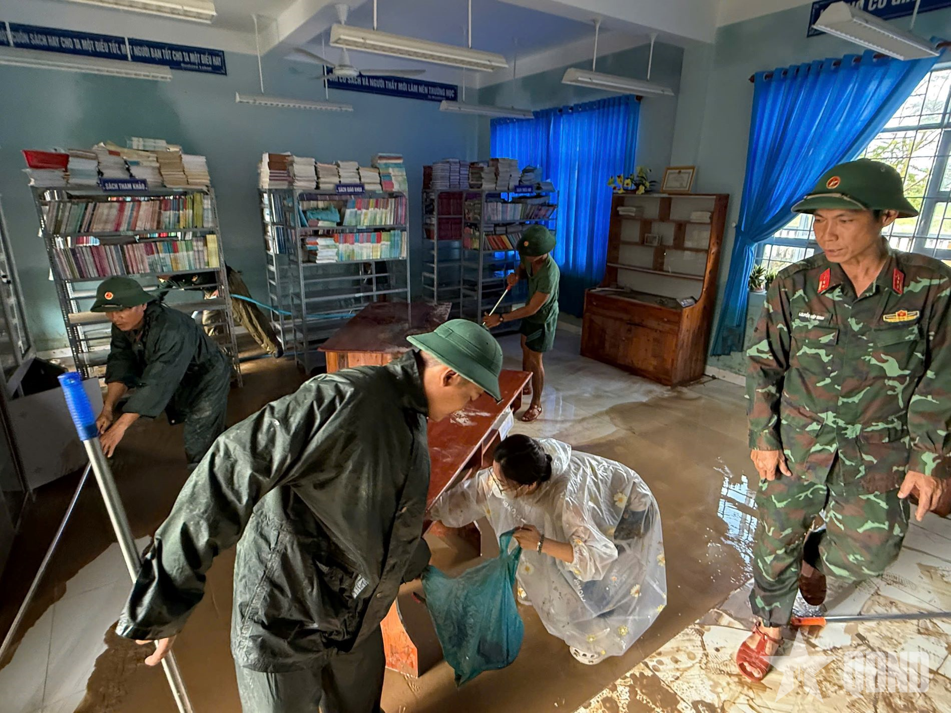 Các đơn vị, địa phương hỗ trợ tỉnh Gia Lai, Đắk Lắk và Khánh Hòa khắc phục hậu quả mưa lũ