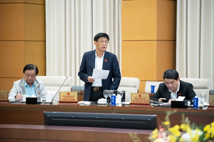 Phiên họp thứ 51 của Ủy ban Thường vụ Quốc hội: Đề xuất hợp nhất 3 chương trình mục tiêu quốc gia