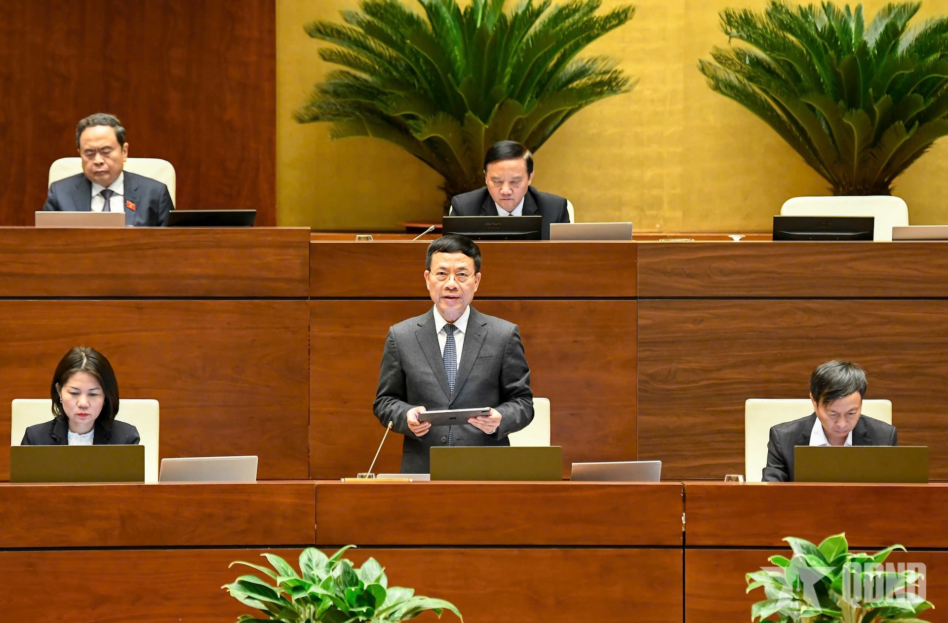 Bộ trưởng Bộ Khoa học và Công nghệ: Làm rõ quyền sở hữu trí tuệ với sản phẩm có sự tham gia của AI