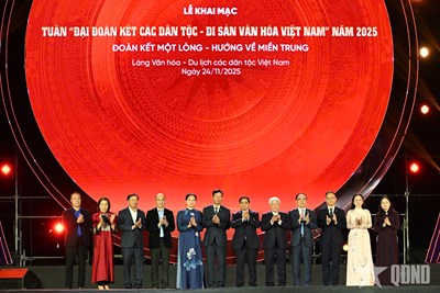 View - 	Thủ tướng Phạm Minh Chính dự chương trình