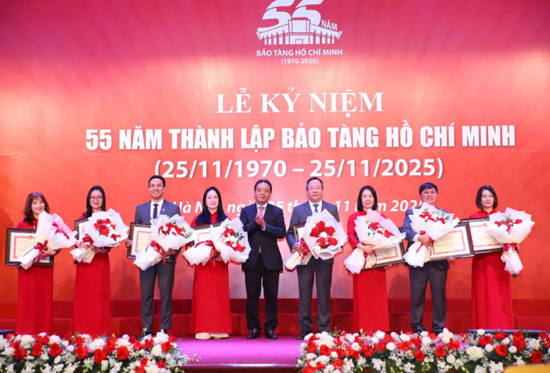Bảo tàng Hồ Chí Minh - “địa chỉ đỏ” bồi dưỡng lý tưởng cách mạng

​