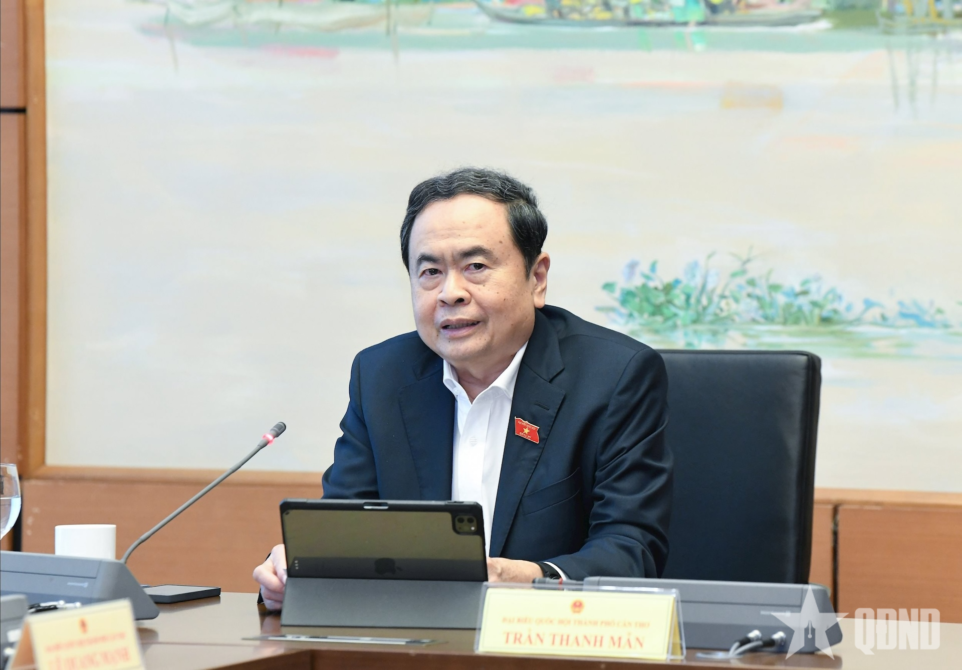 Tập trung giải quyết cốt lõi, tránh dàn trải các chương trình giáo dục, y tế