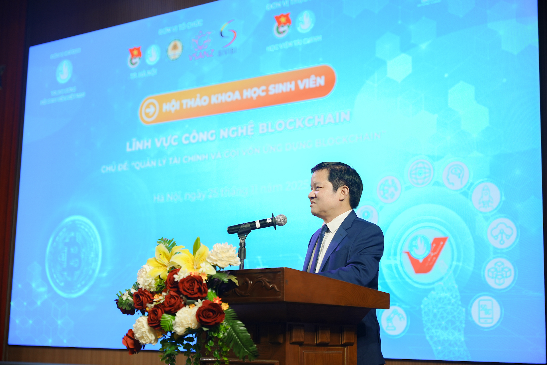 Ứng dụng công nghệ Blockchain vào thực tiễn quản lý tài chính