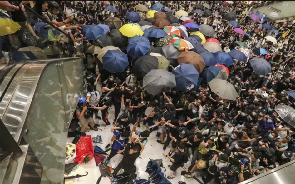 Bóc trần âm mưu đen tối: Mạng xã hội và thủ đoạn “bất tuân dân sự” - Bài 1: “Điểm mặt, chỉ tên” bất tuân dân sự và sự “vũ khí hóa” mạng xã hội