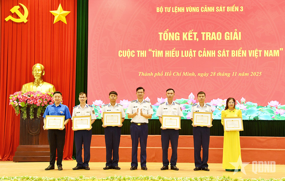 Bộ tư lệnh Vùng Cảnh sát biển 3 trao giải Cuộc thi trực tuyến “Tìm hiểu Luật Cảnh sát biển Việt Nam”
