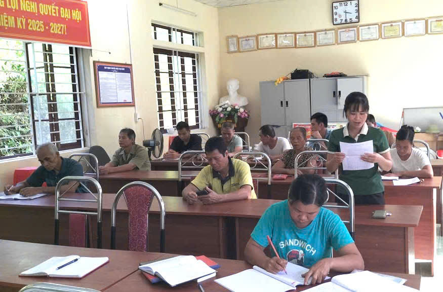 Sinh hoạt chi bộ thiết thực