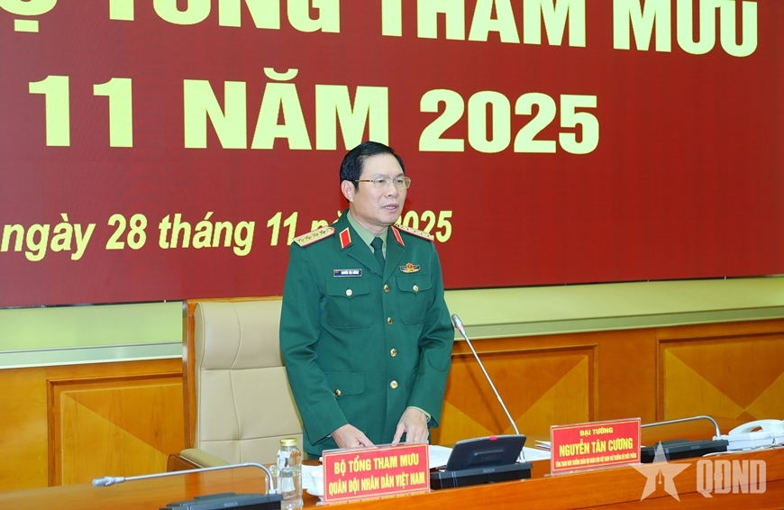 Bản tin thời sự tổng hợp tuần: Bộ đội chung sức giúp dân ổn định cuộc sống sau mưa lũ