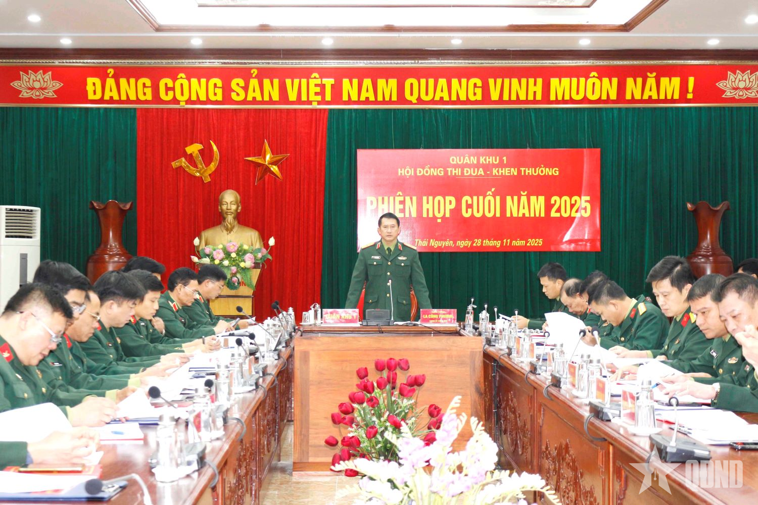 Hội đồng Thi đua - Khen thưởng Quân khu 1 họp phiên cuối năm