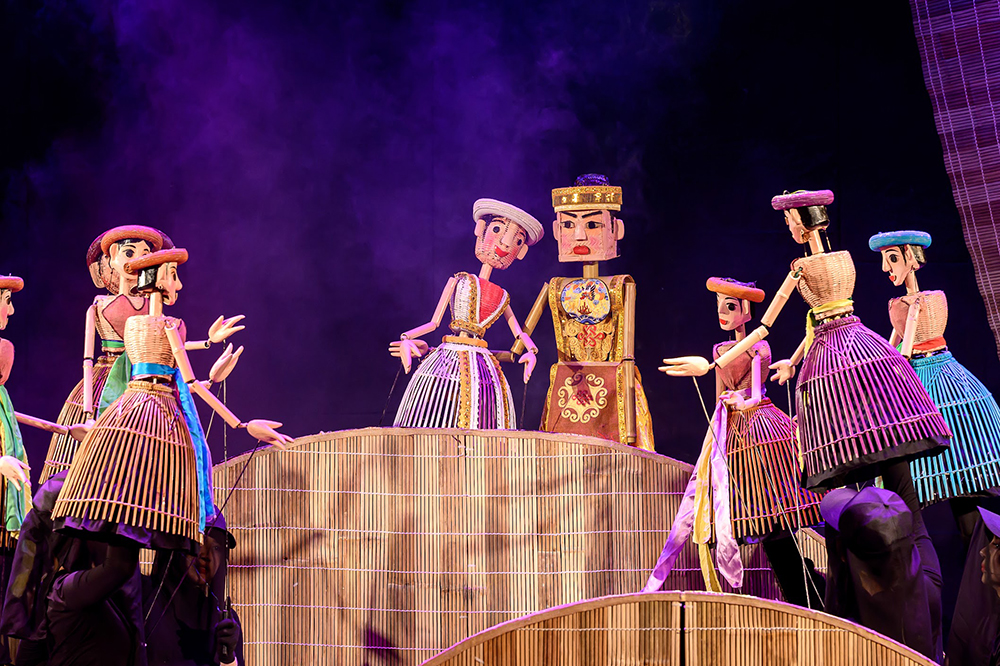 Vượt lên chính mình, học hỏi tinh hoa nghệ thuật thế giới