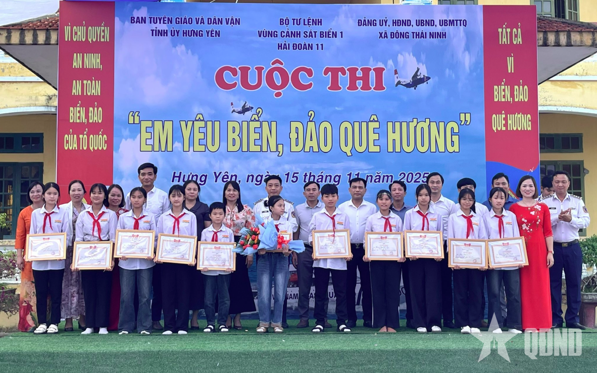 Khơi dậy tình yêu biển đảo cho học sinh thông qua Cuộc thi “Em yêu biển, đảo quê hương”