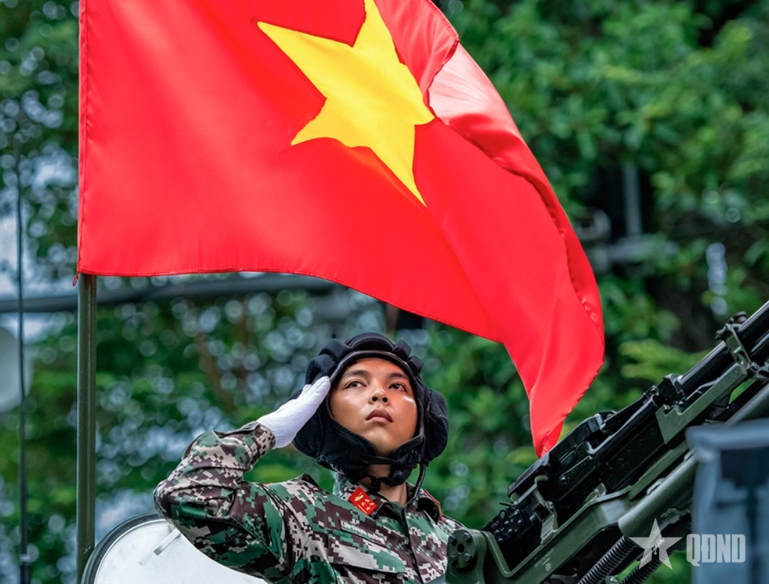 Dưới quân kỳ quyết thắng