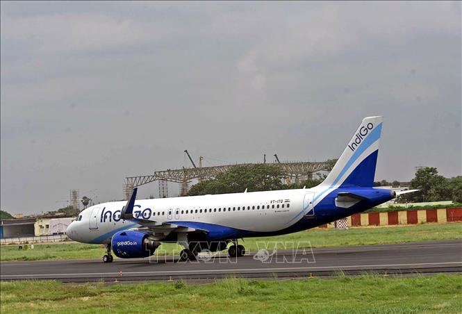 Máy bay của Ấn Độ hạ cánh khẩn cấp vì đe dọa đánh bom