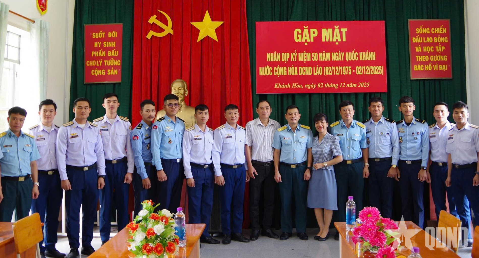 Tiểu đoàn 2, Trường Sĩ quan Không quân gặp mặt kỷ niệm 50 năm Quốc khánh Lào

​