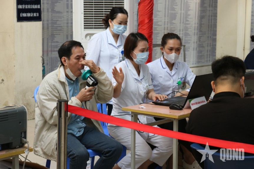 Hành động quyết liệt để giảm tình trạng bệnh phổi tắc nghẽn mạn tính Hành động quyết liệt để giảm tình trạng bệnh phổi tắc nghẽn mạn tính