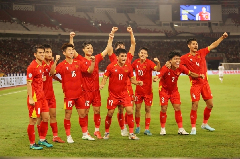 Tin thể thao (3-12): Man City thắng kịch tính Fulham, U22 Việt Nam ra quân SEA Games 33
