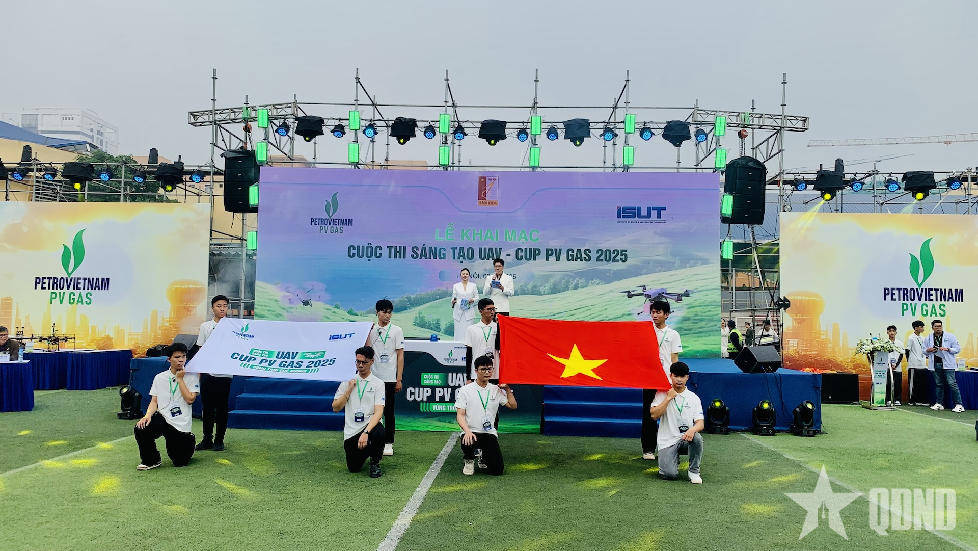 28 đội thi bắt đầu tranh tài tại Cuộc thi sáng tạo UAV Cup PV GAS 2025