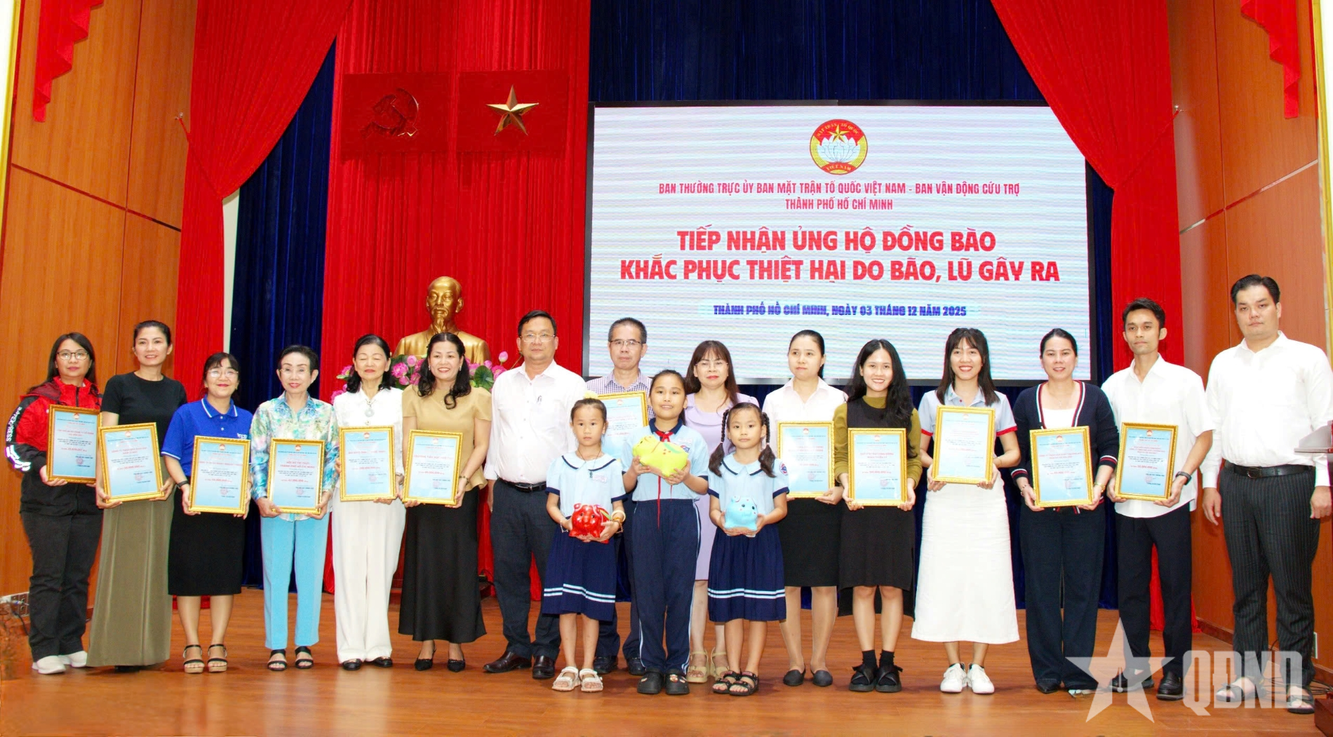 TP Hồ Chí Minh tiếp tục phát động ủng hộ đồng bào vùng lũ