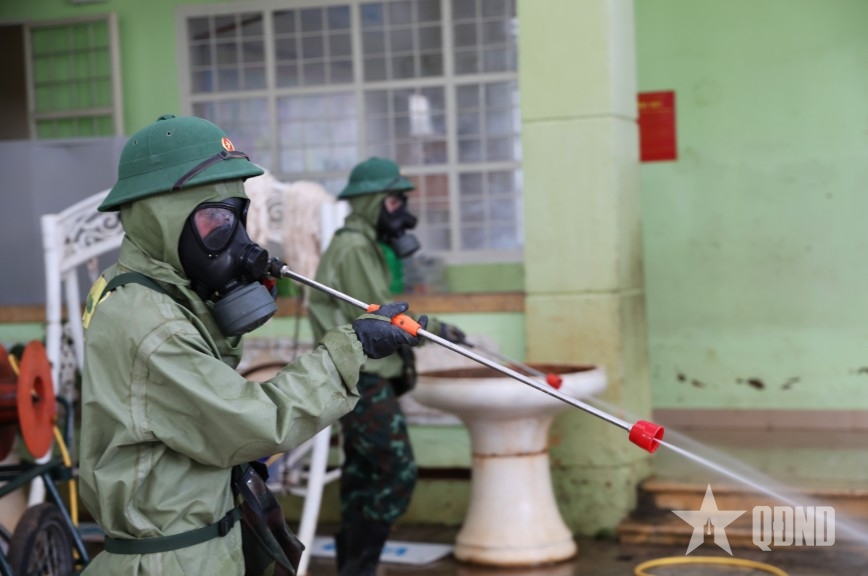 Khắc phục hậu quả mưa lũ ở Lâm Đồng: Ưu tiên an cư, thông tuyến hệ thống giao thông