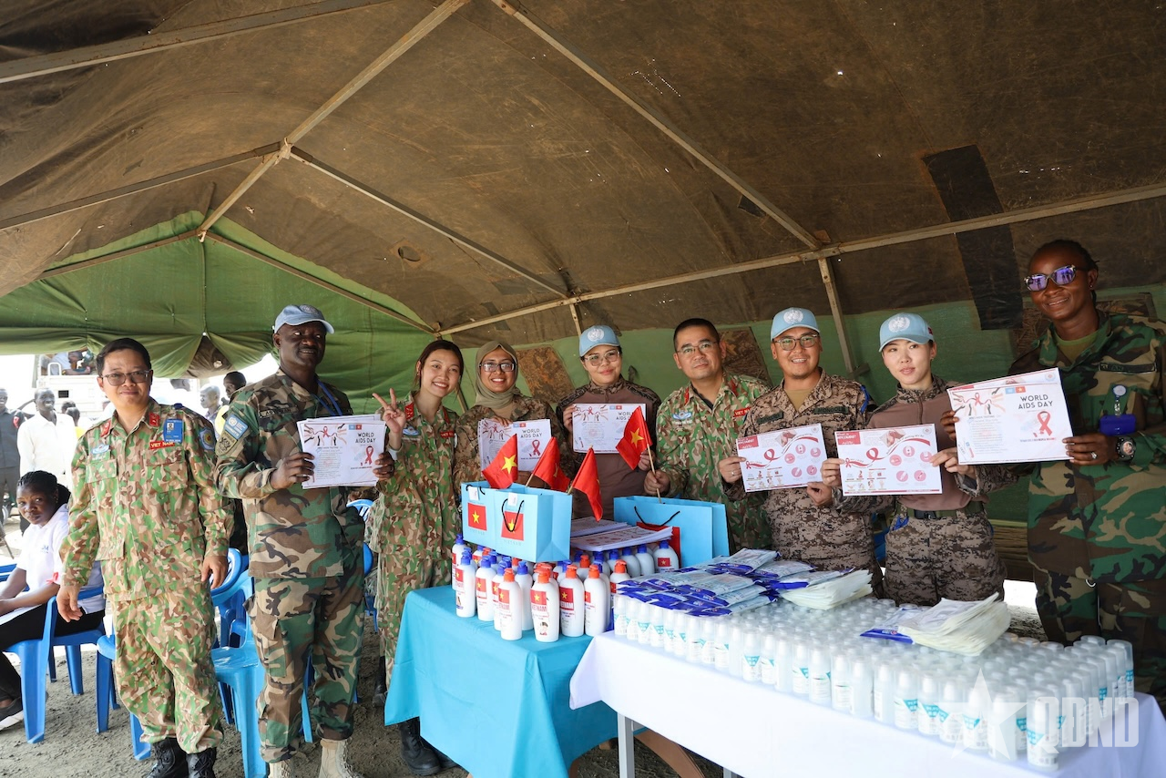 Bệnh viện dã chiến cấp 2 Việt Nam chung tay ngăn chặn HIV/AIDS tại Nam Sudan