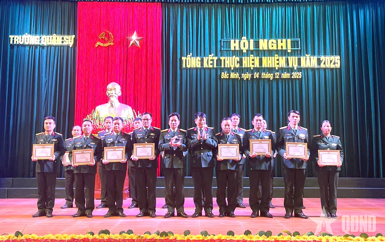 Trường Quân sự Quân đoàn 12 tổng kết thực hiện nhiệm vụ năm 2025