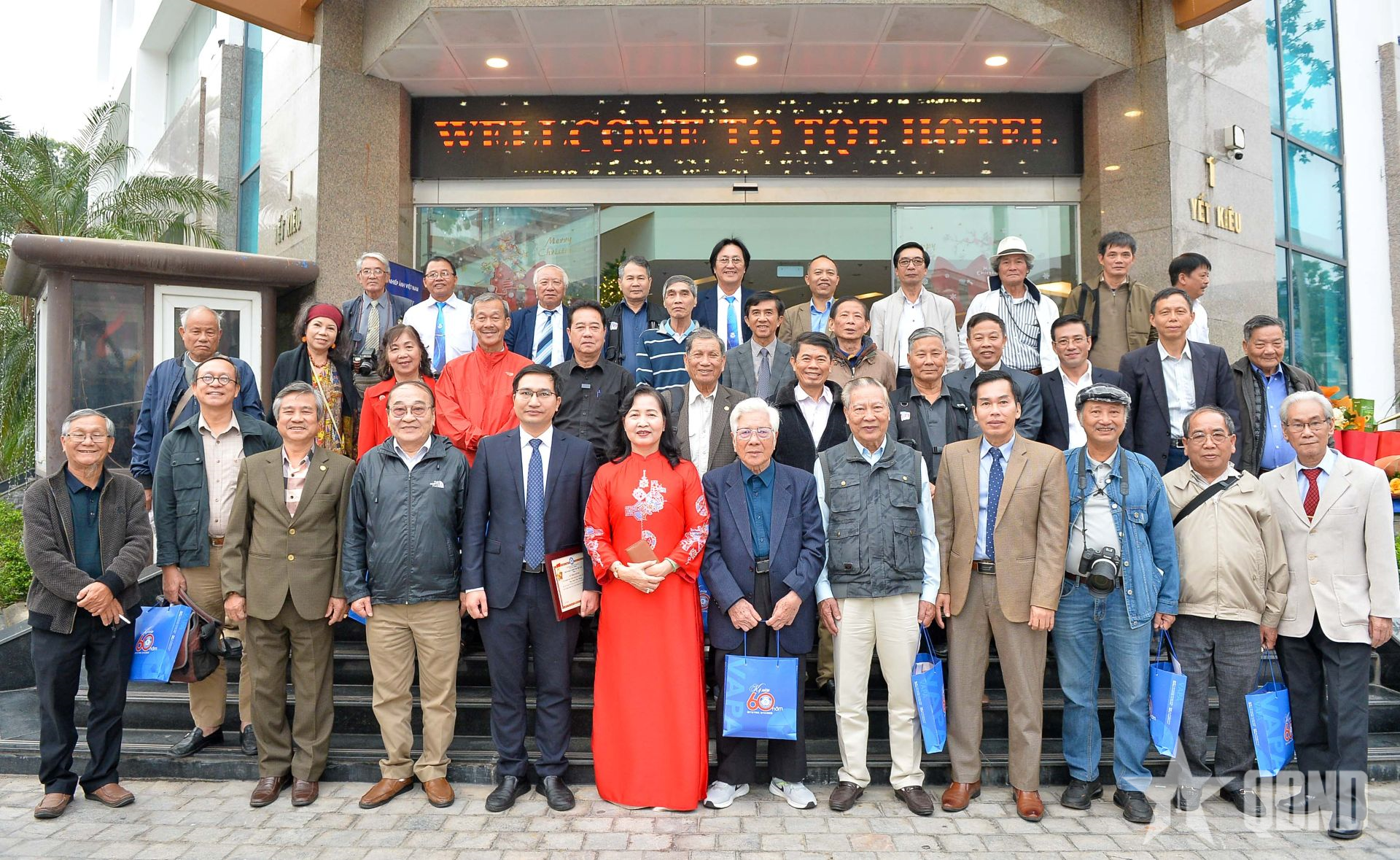 Hội Nghệ sĩ nhiếp ảnh Việt Nam kỷ niệm 60 năm ngày thành lập