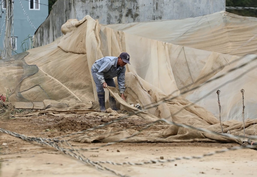 Lâm Đồng: Mưa lũ khiến 6.195 căn nhà bị ngập, 80 tàu cá bị đứt neo, chìm, nhiều tuyến giao thông ách tắc
