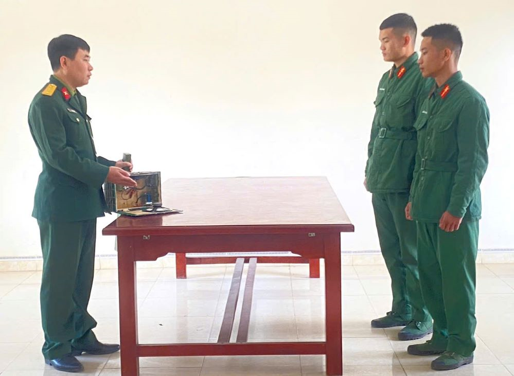 Cải tiến bộc phá khối huấn luyện